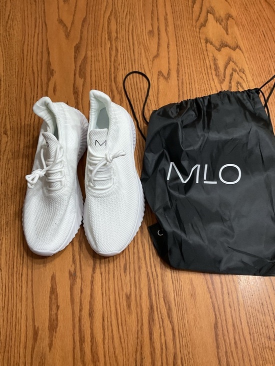 Mlo Other - Mlo White Knit Sneakers - Lightweight Casual Shoes new with tags size 11